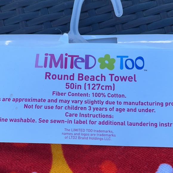 ❤️NEW!!!❤️Limited Too Round Beach Towel Pizza. - Picture 4 of 11